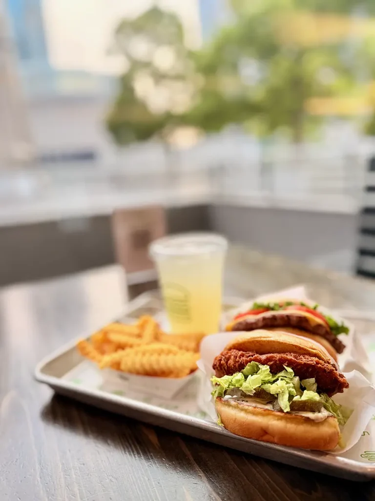 Shake Shack みなとみらい店
